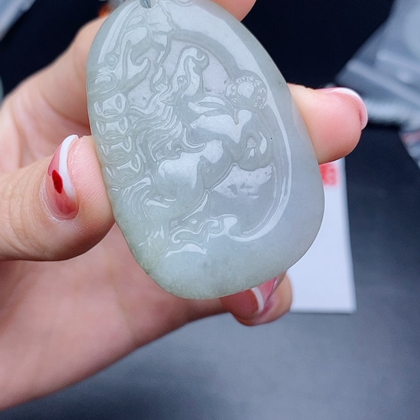 【闪购商品】翡翠颈饰未镶嵌