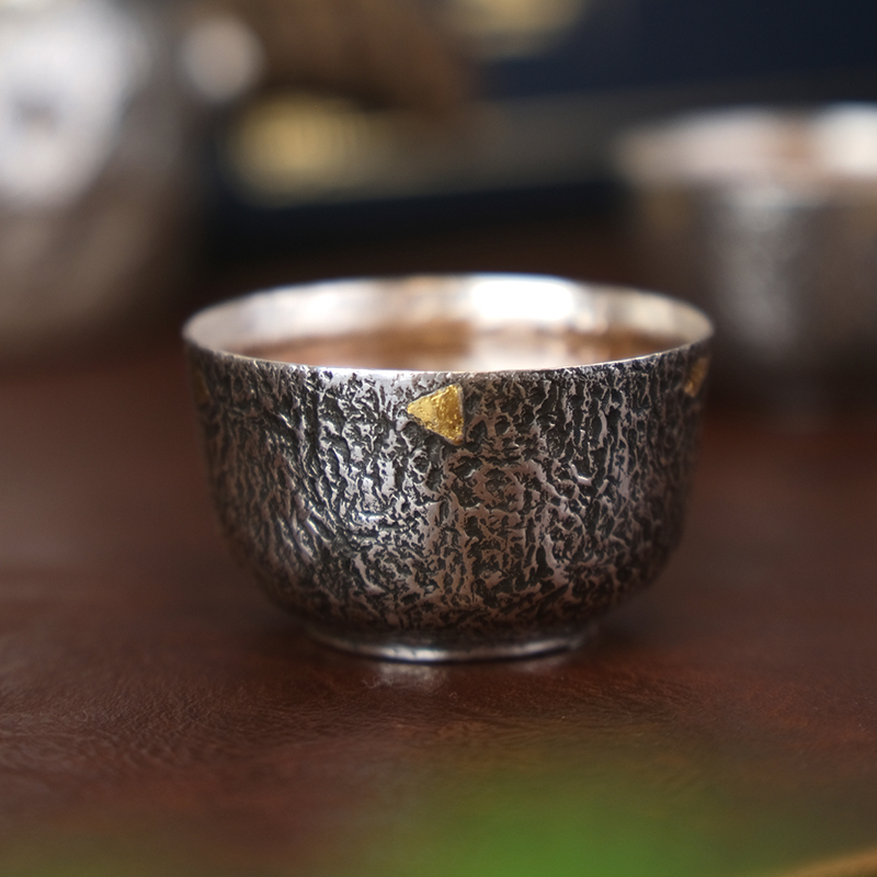 【大促】壶尔摩斯《侘寂风》小杯全手工錾刻茶杯家用茶杯锤纹足银999