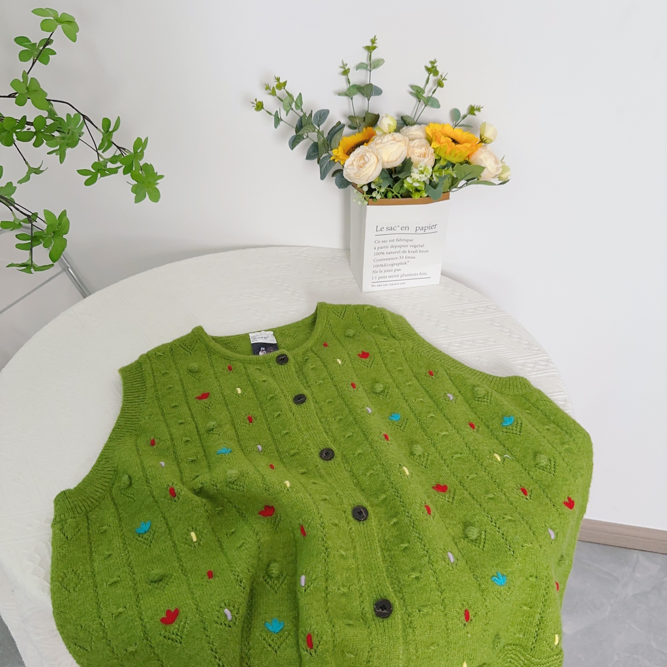 可衣-【灯红酒绿】森系手工马甲女秋冬新款大版宽松圆领