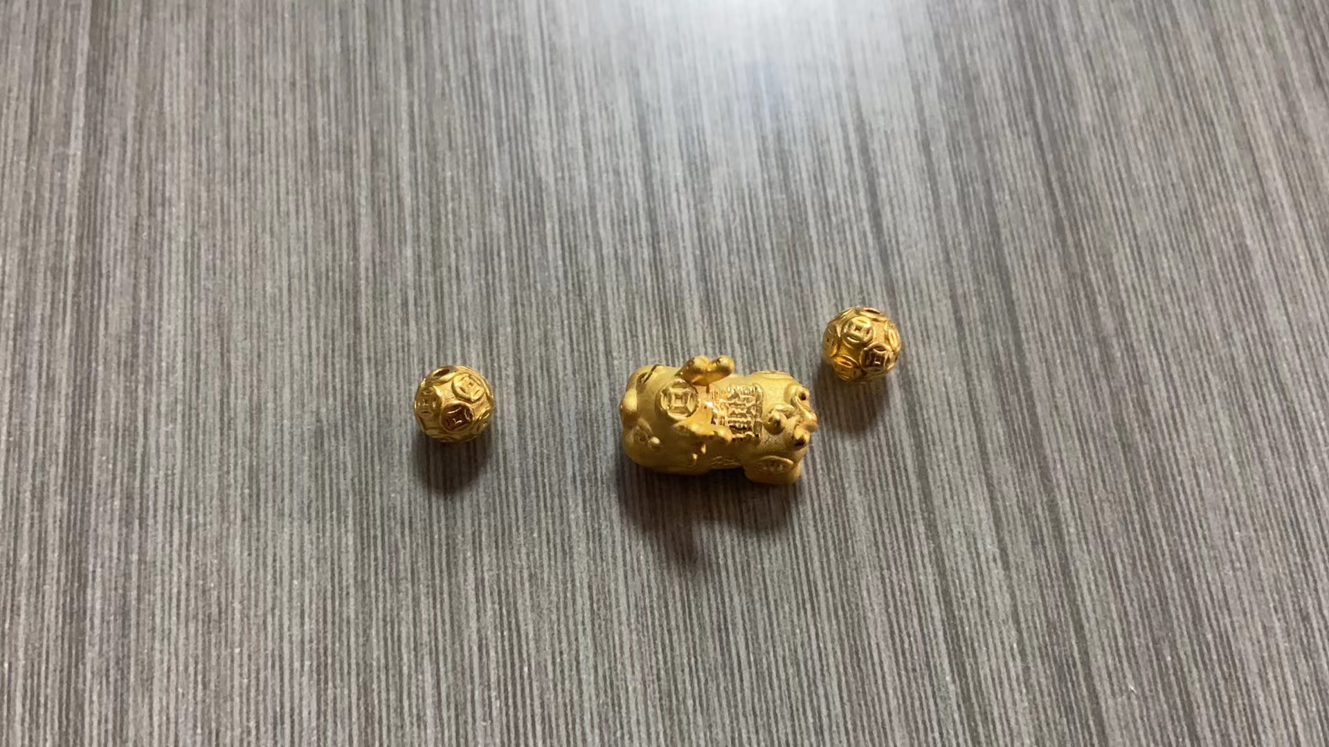 2.03克足金999转运珠