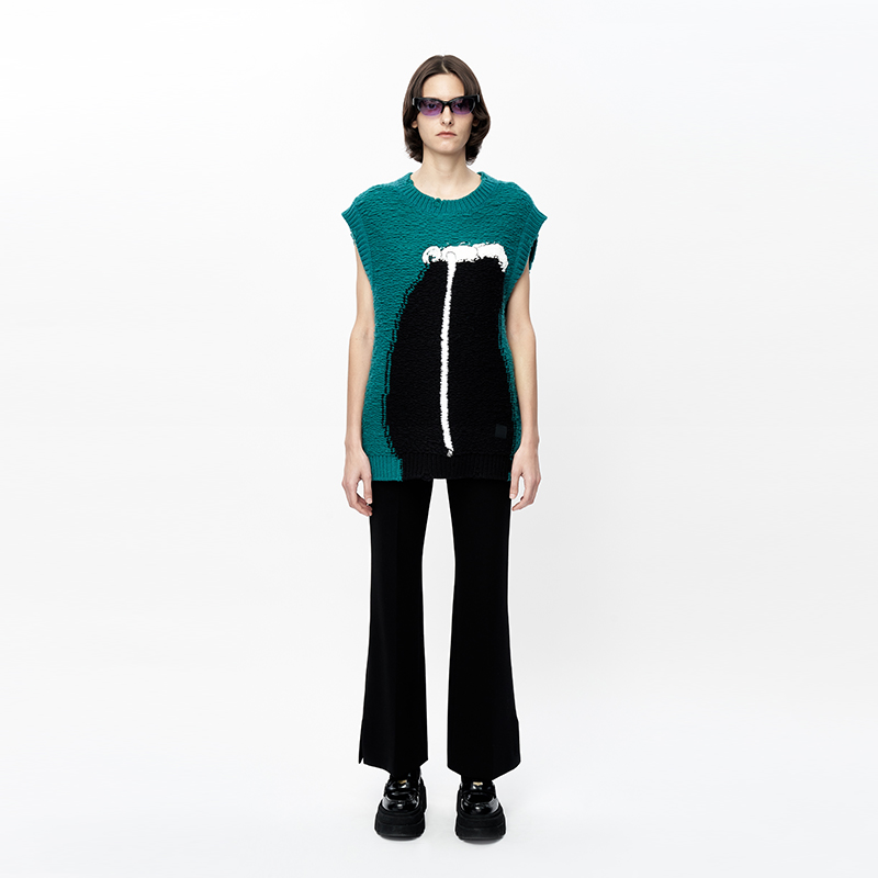 VVNK JANE PLUS"膨体毛腈"艺术家合作系列针织背心J331269611B