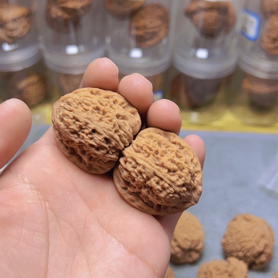 【闪购商品】文玩核桃把件恒*