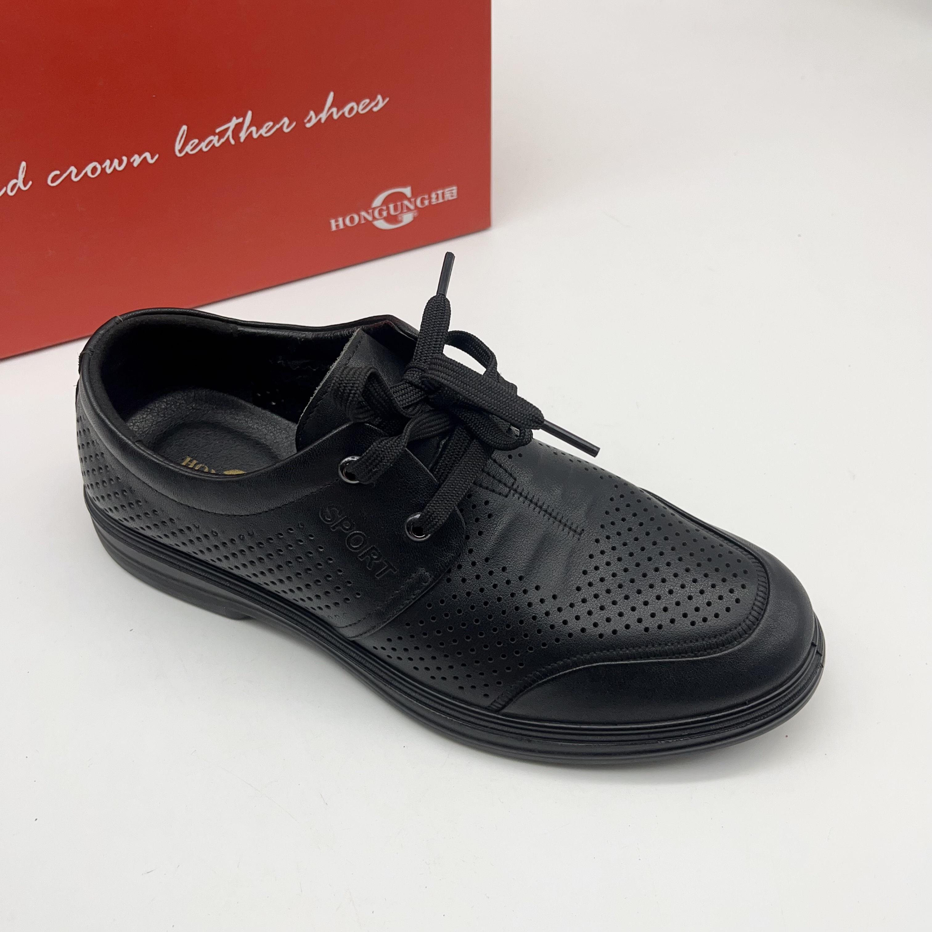 断码甩～红冠正装皮鞋男38302夏季透气商务休闲镂空软底男士凉鞋