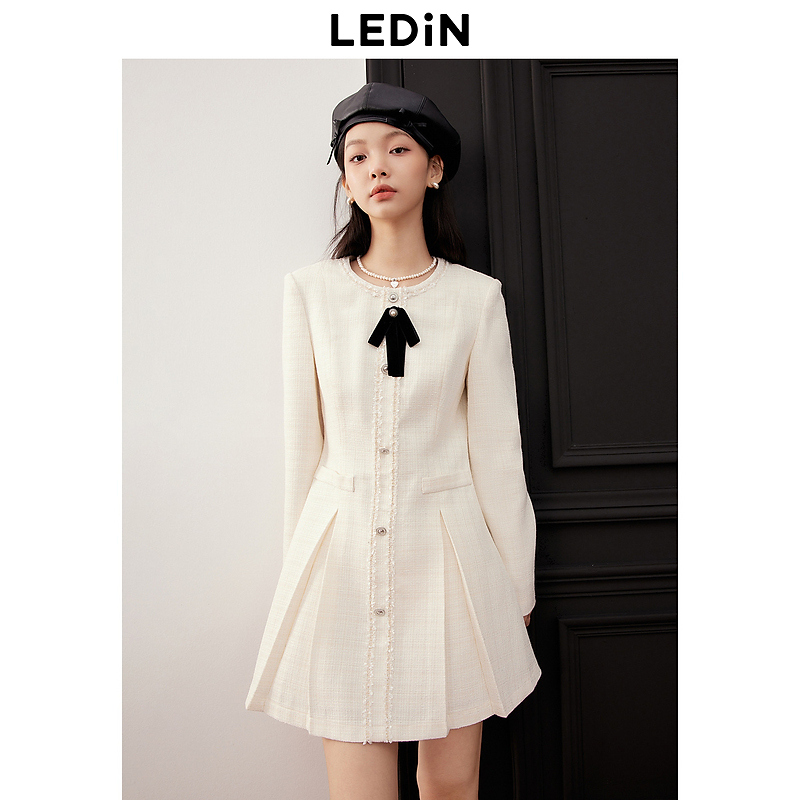 乐町小香风法式富家千金连衣裙甜美高级感小个子裙子收腰修身白色