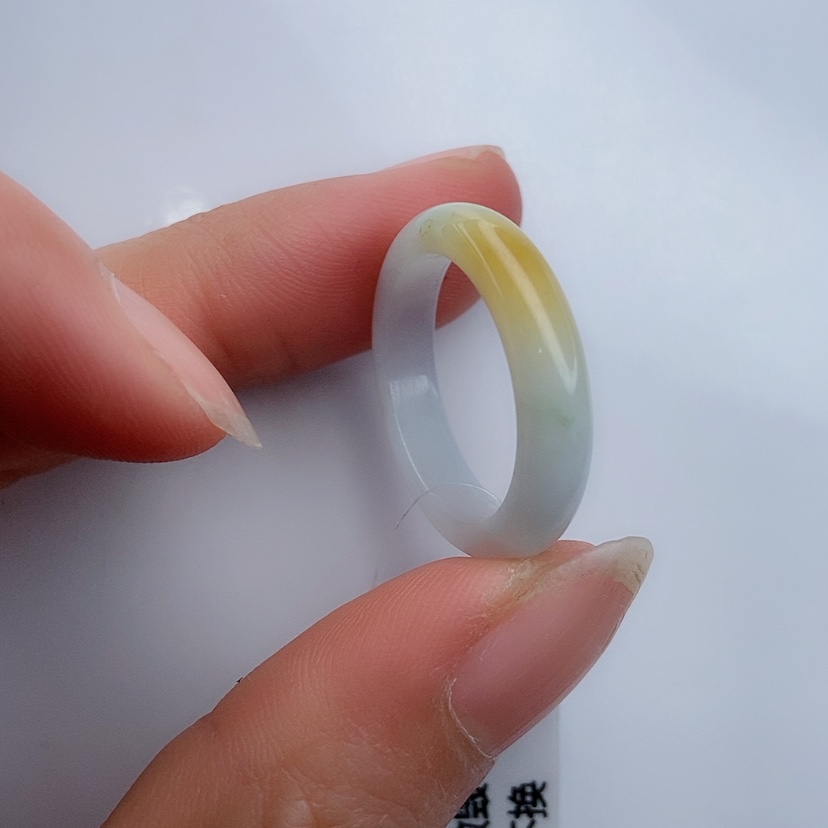 【闪购商品】翡翠戒指未镶嵌那*妞