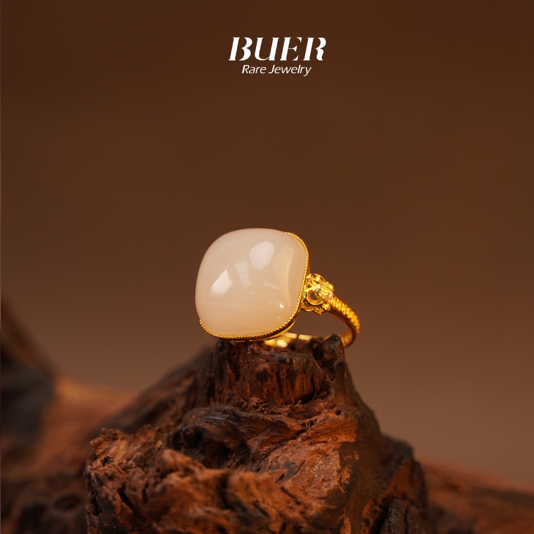 【不二】和田玉藕粉18K金戒指