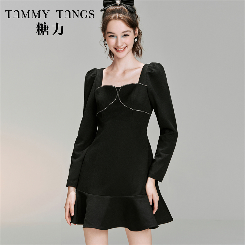 【千金专属】糖力法式钻饰方领鱼尾连衣裙女TWEDQ52241