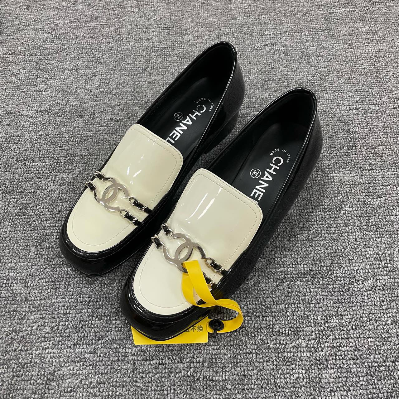 95新 Chanel/香奈儿 拼接色漆皮乐福鞋 37.5码/2845