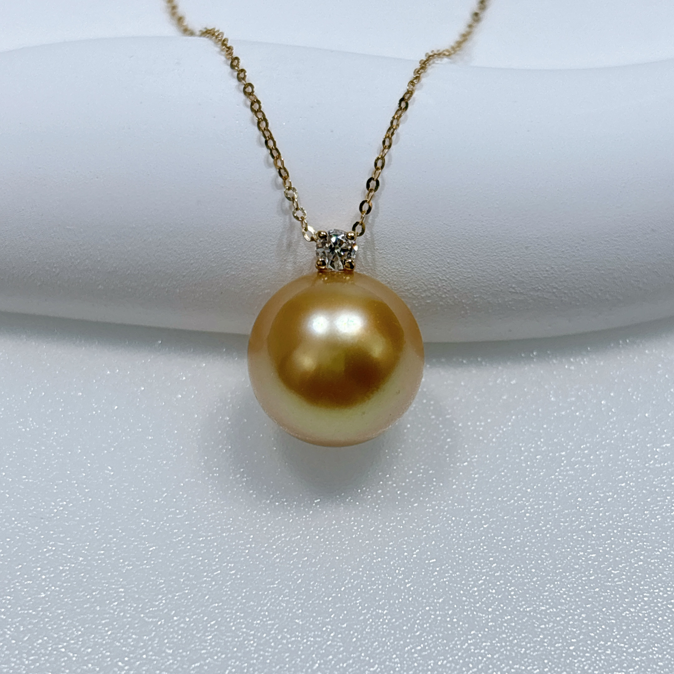 帝王金特浓金❤️18K金钻石12-13mm海水金珠吊坠送金链强光无暇王妃