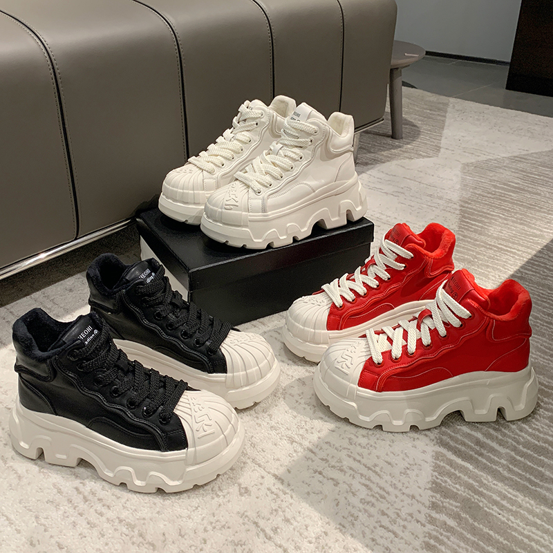 【Red studio】2023冬季新款厚底松糕加绒高帮鞋增高运动小白鞋