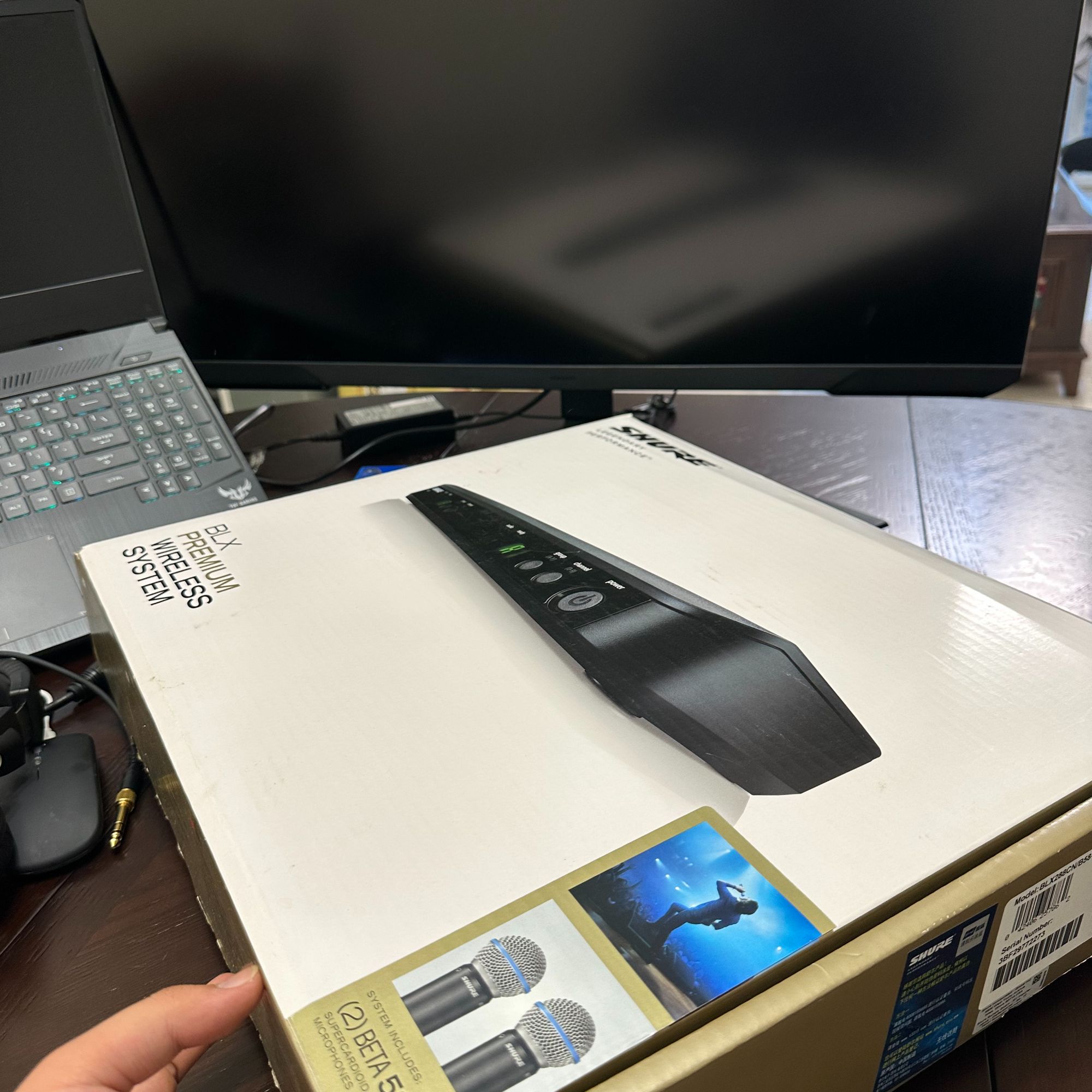 9新 Shure/舒尔 二手9新舒尔bate58a 一拖二麦克风