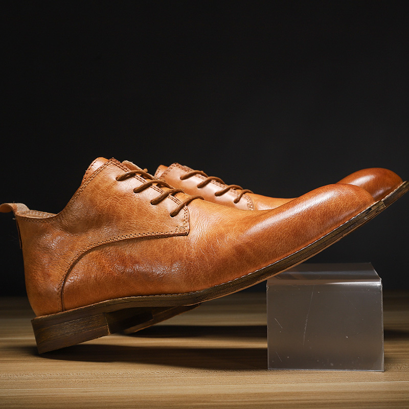 小众男士真皮正装尖头皮鞋软底中帮布雷克手工中性小短靴女马丁靴