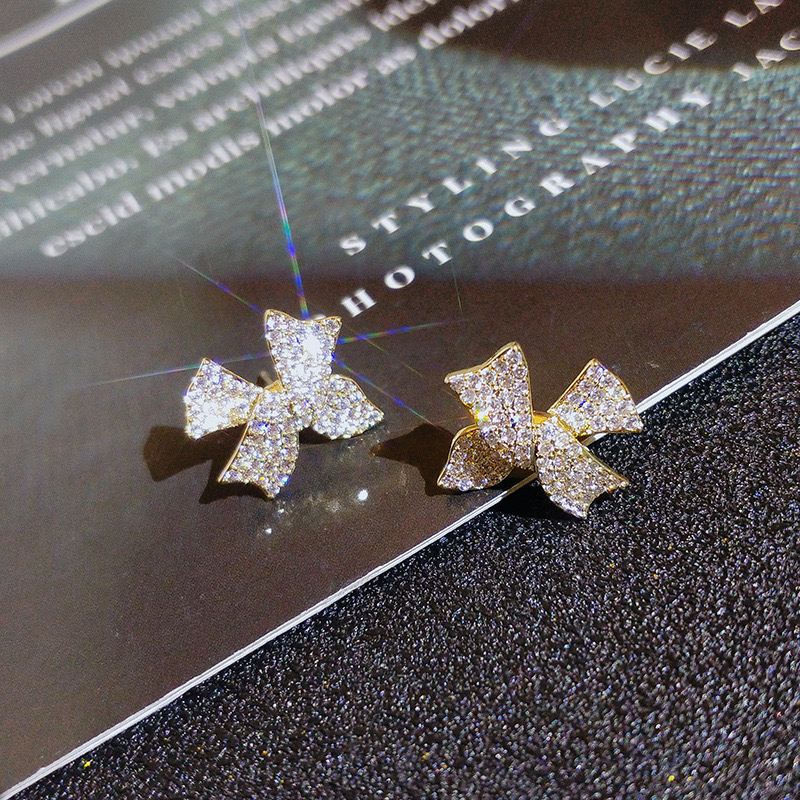 合金耳饰 LK172 轻奢设计镶钻蝴蝶结耳钉时尚气质仙女风简约耳环