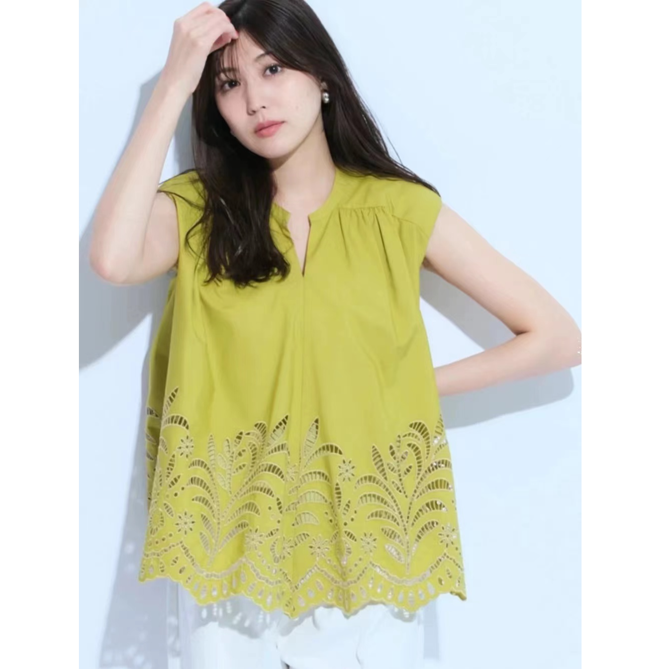 『摸鱼日单』三千金 夏季新品刺绣镂空下摆衬衫上衣