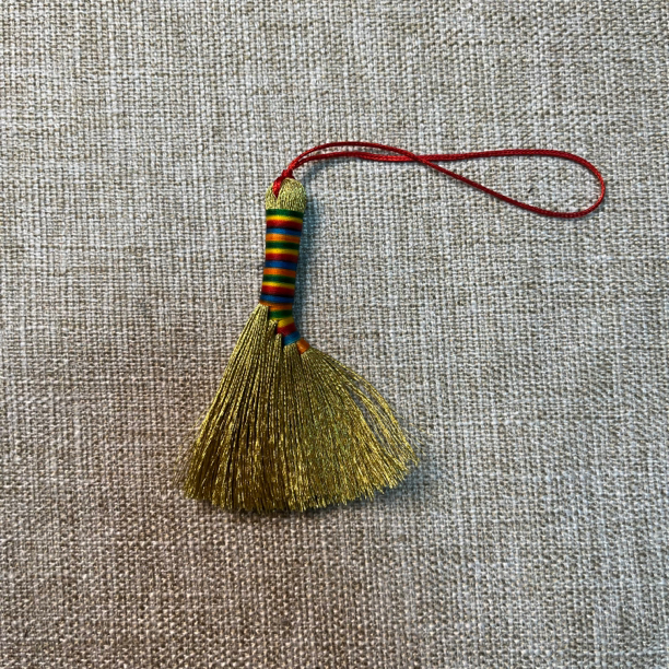 文玩盘玩红绳小扫帚