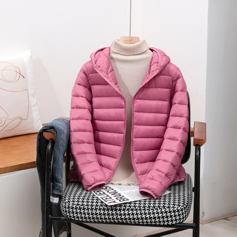 棉衣女秋冬2025年新款轻薄连帽棉服短款休闲小棉袄外套秋冬季