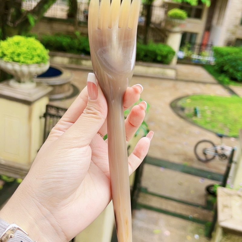 牛角大号抓耙厚实20厘米以上长度按摩头部,按摩肩颈,背部敲打新款
