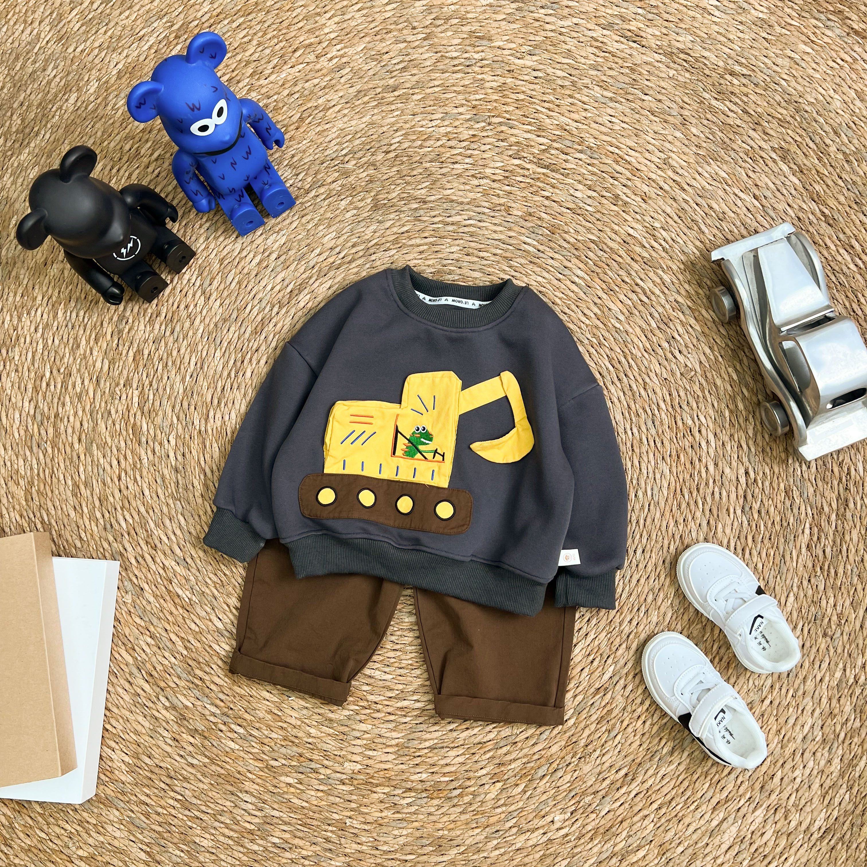 儿童秋季韩版卡通立体挖掘机卫衣两件套SQ1216 