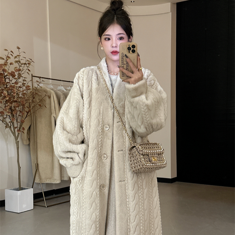 2025新款环保外套女冬季毛绒皮毛一体大衣长款洋气宽松慵懒风大衣