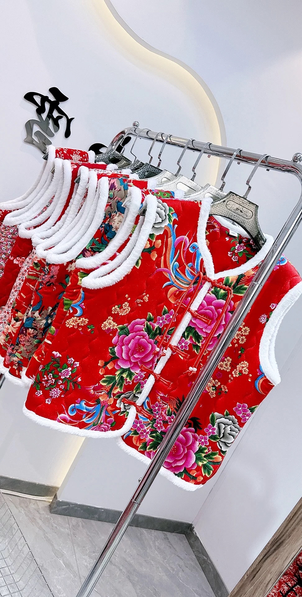 2025新品新中式流苏花马甲80斤到165斤