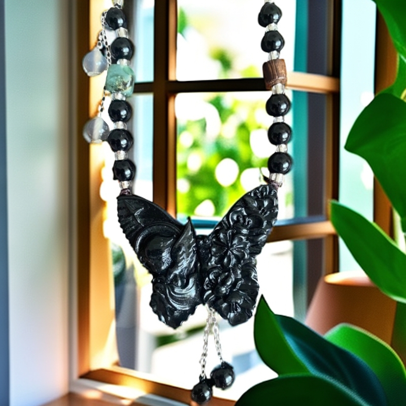 天然玉石天使蝴蝶时尚吊坠黑色复古项链