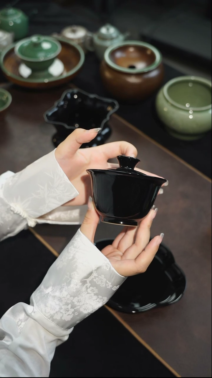 【闪购商品】杯李伟 玄黑系列 盖碗