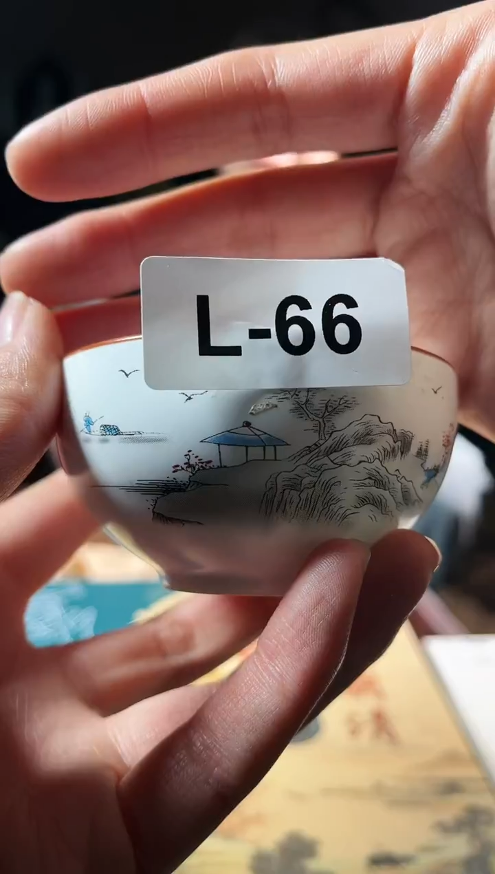 【闪购商品】瓷盖碗L66