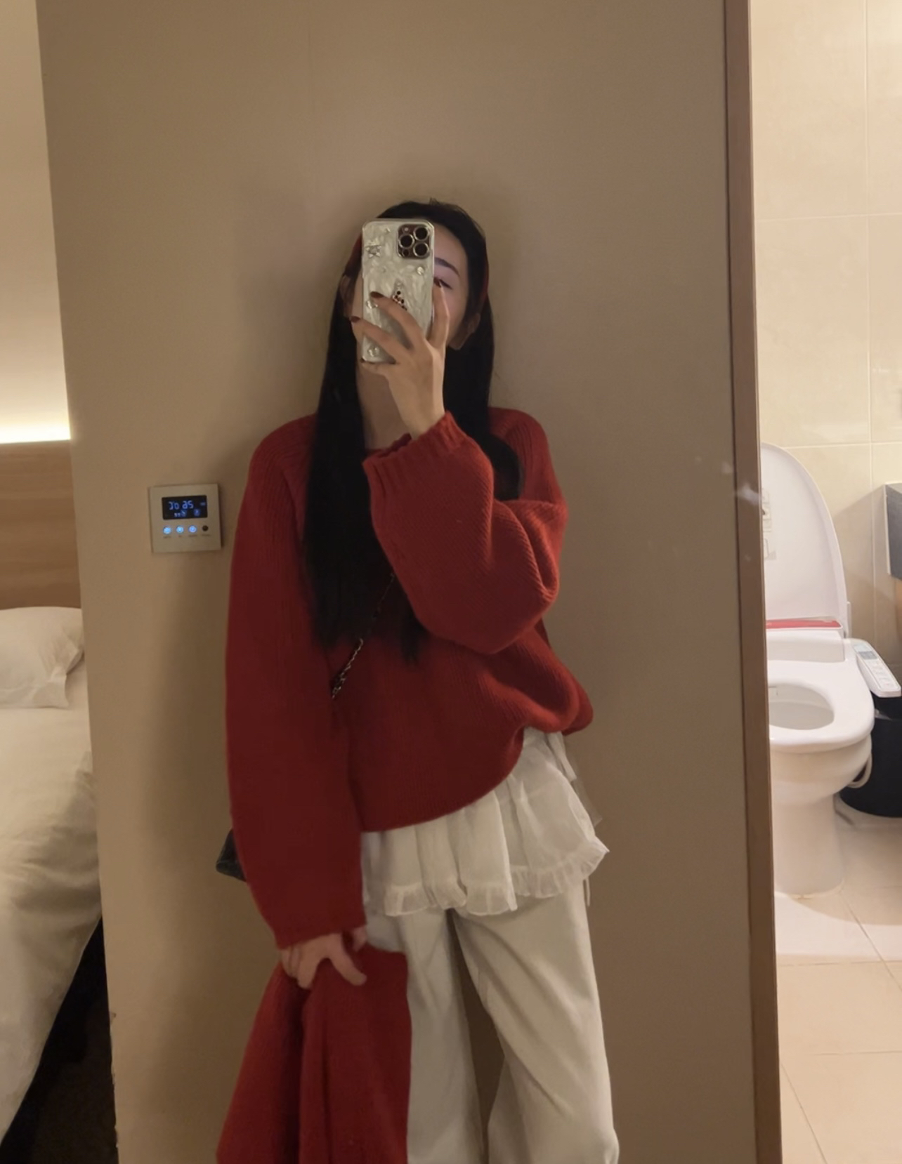 在韩上新——【迎接圣诞新年】韩代东大门全羊毛带围巾毛衣