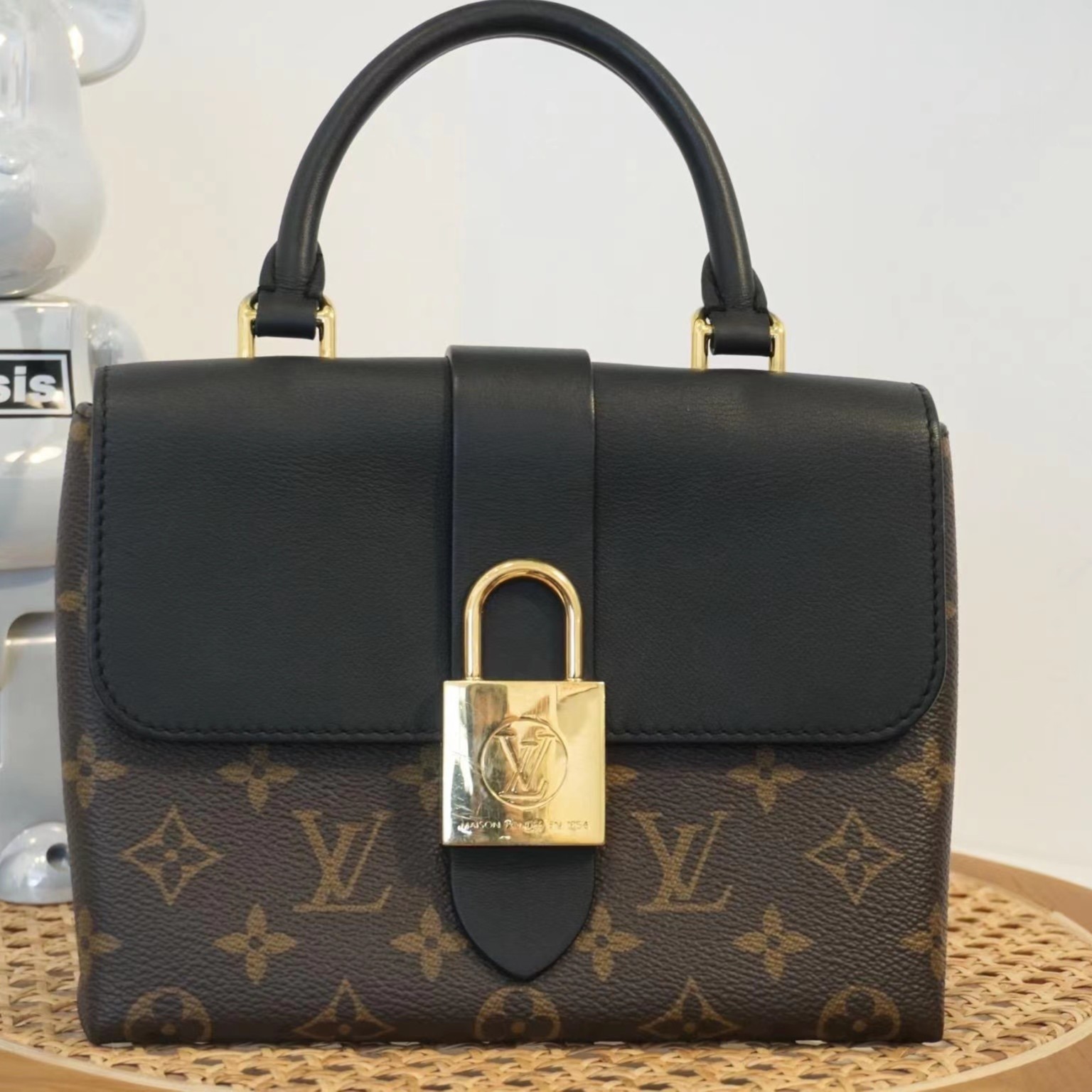 95新  喜旧中古/LV/路易威登 locky bb 锁头手提斜跨包/A78602078
