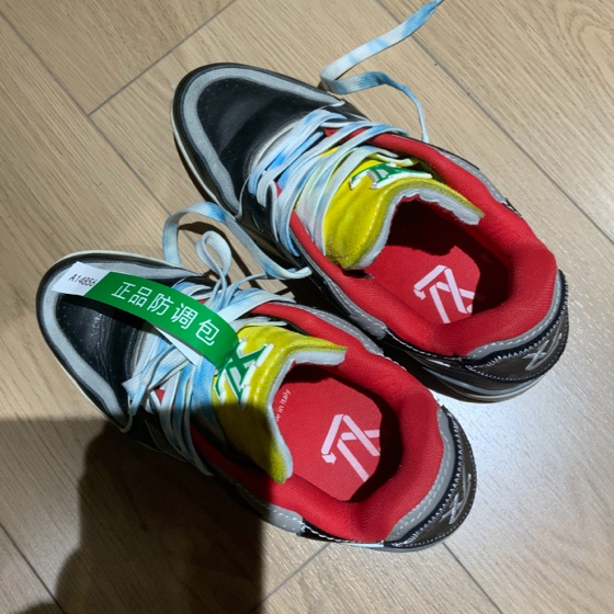 Louis vuitton trainer板鞋