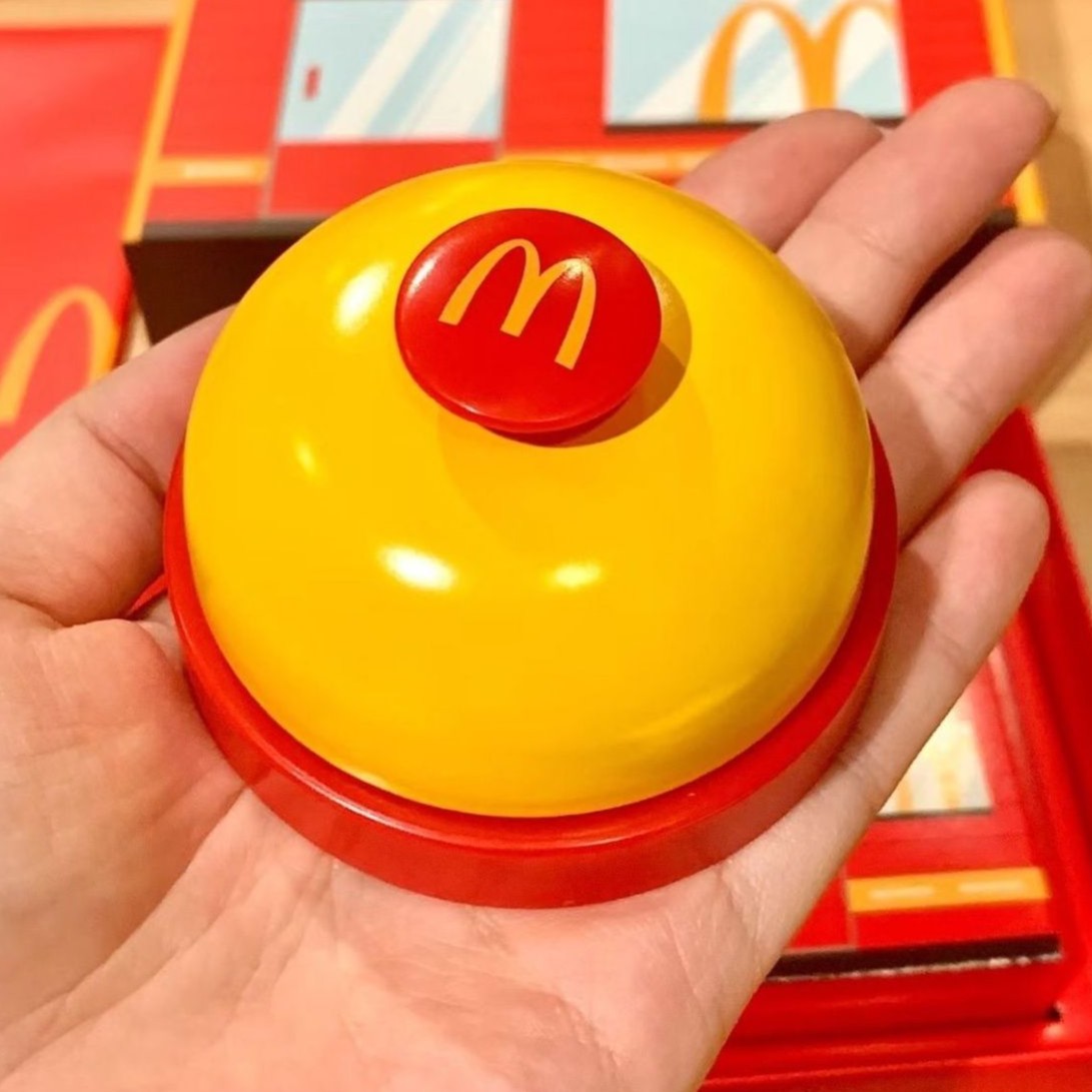 【好物推荐】麦当劳大作战桌游多人棋牌卡牌游戏按抢麦当劳小铃铛