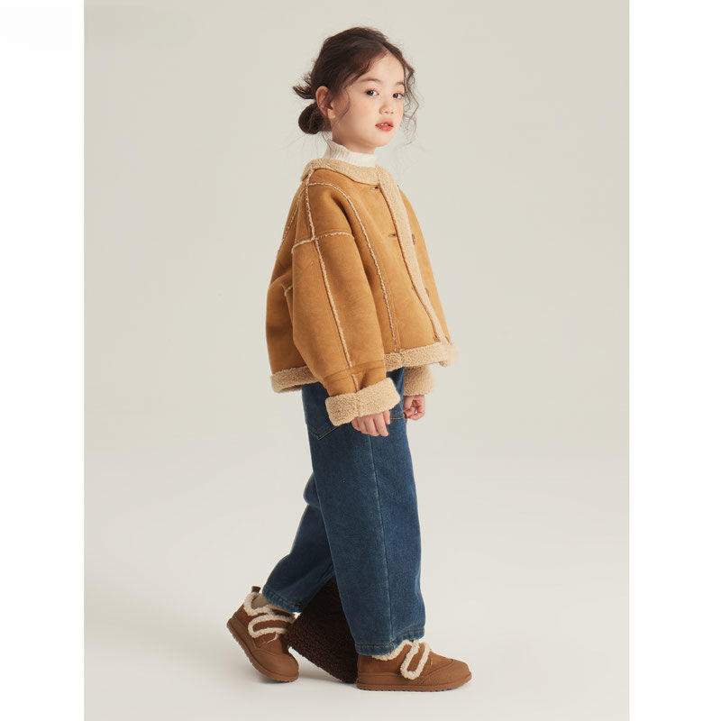 洋气外套2023宝宝新款儿童柔软圆领简约外套短版潮