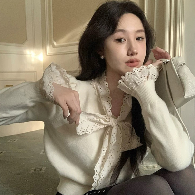 小香风2025秋季新款法式蕾丝蝴蝶结气质V领针织开衫长袖上衣女