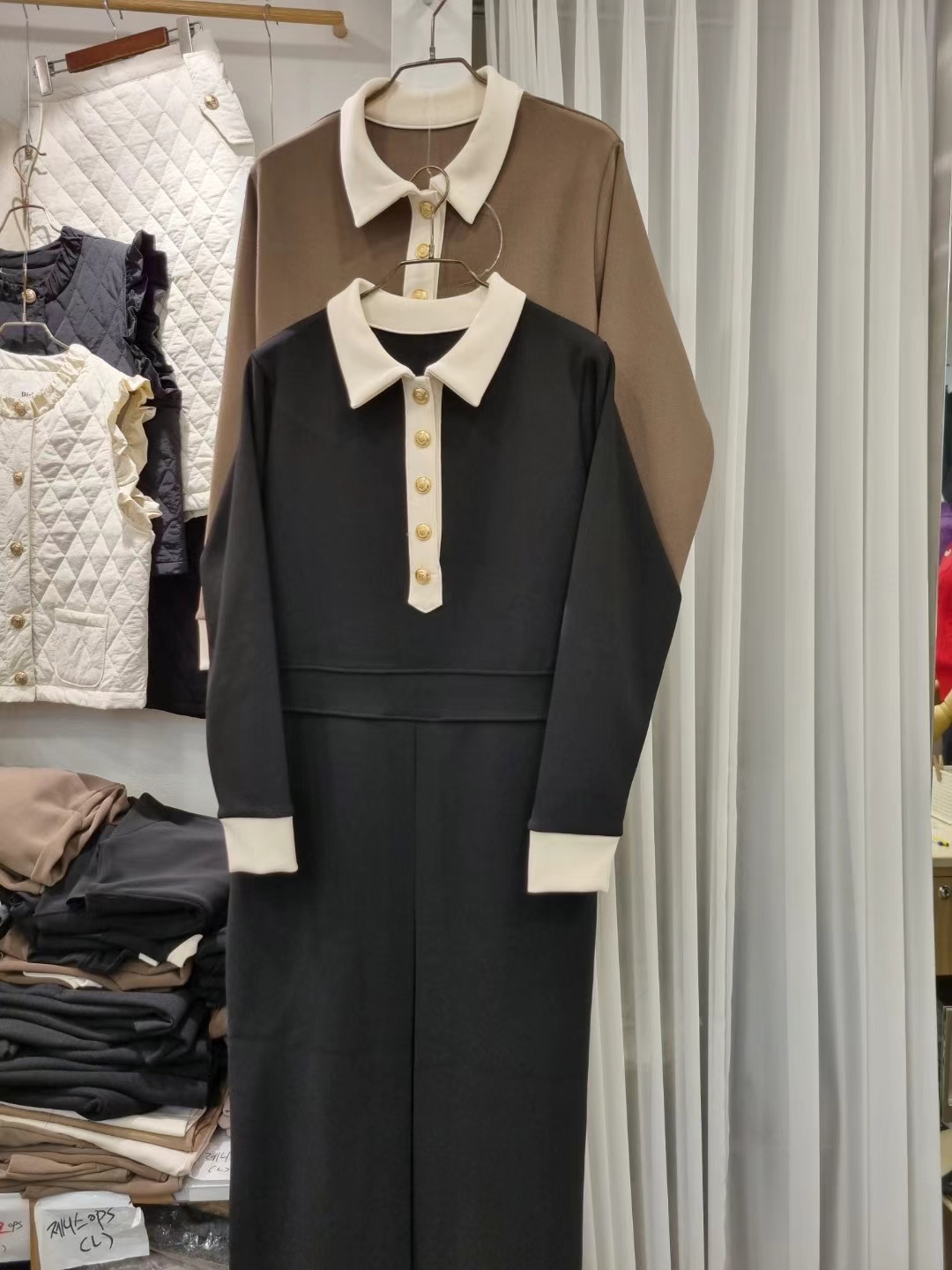 秋冬上新带绒弹力大码白色翻领连衣裙时尚连衣裙