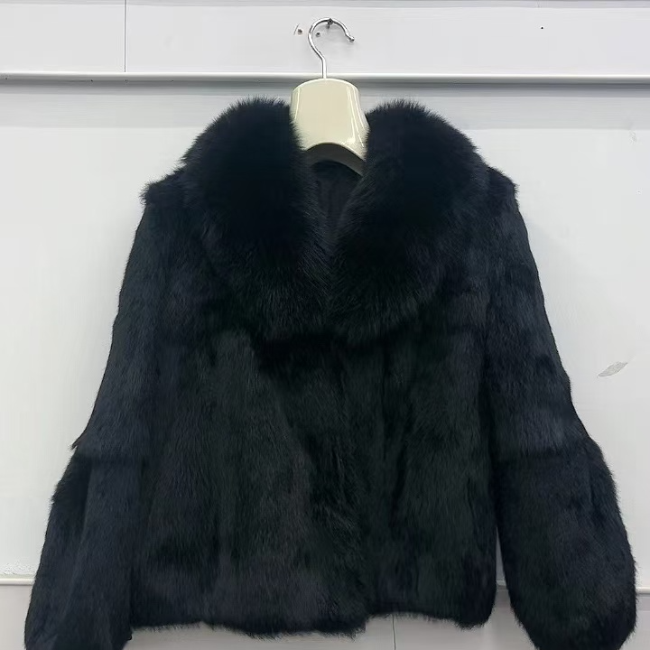 2024年 新款女装外套 大毛领 整皮整版时尚百搭