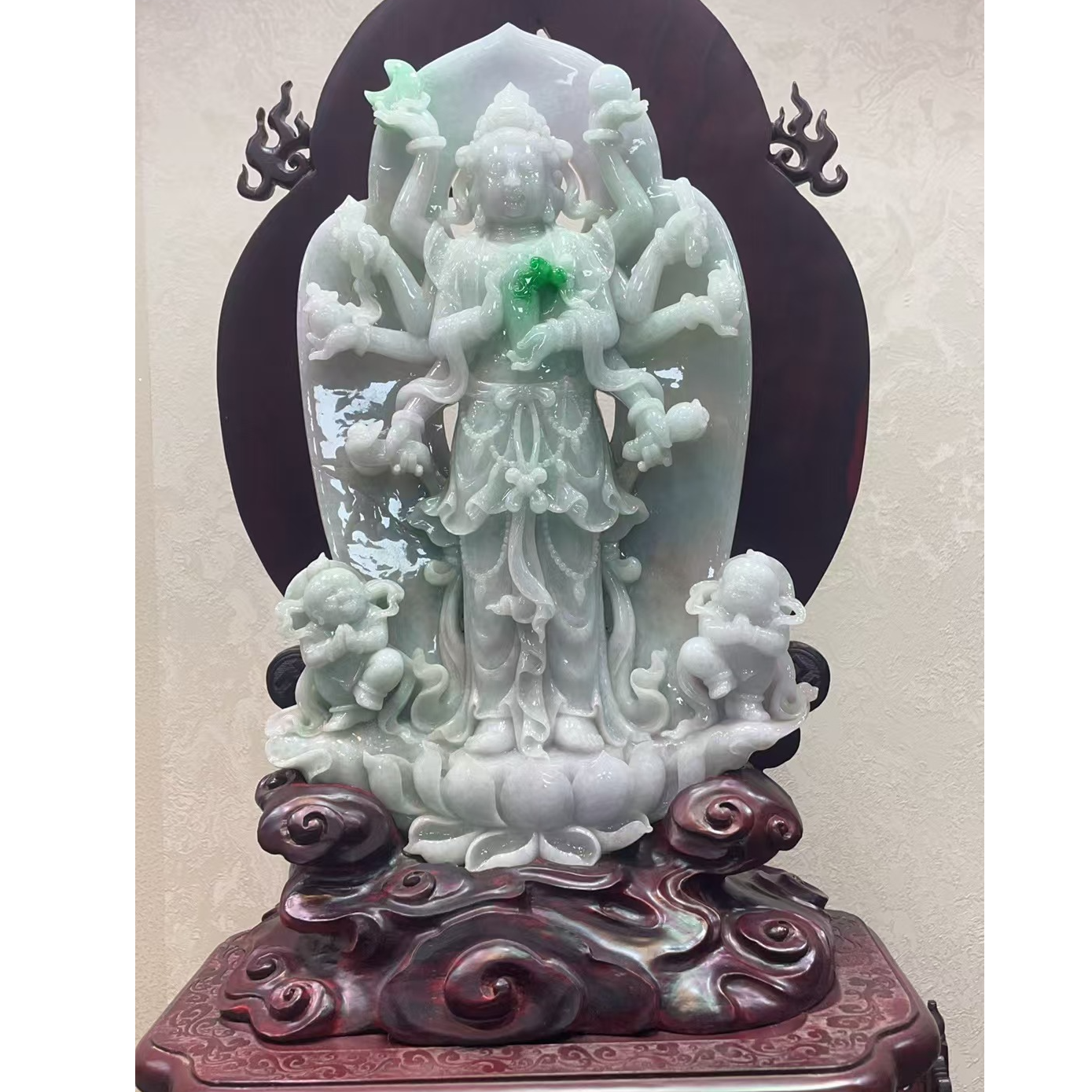 翡翠A货千手观音