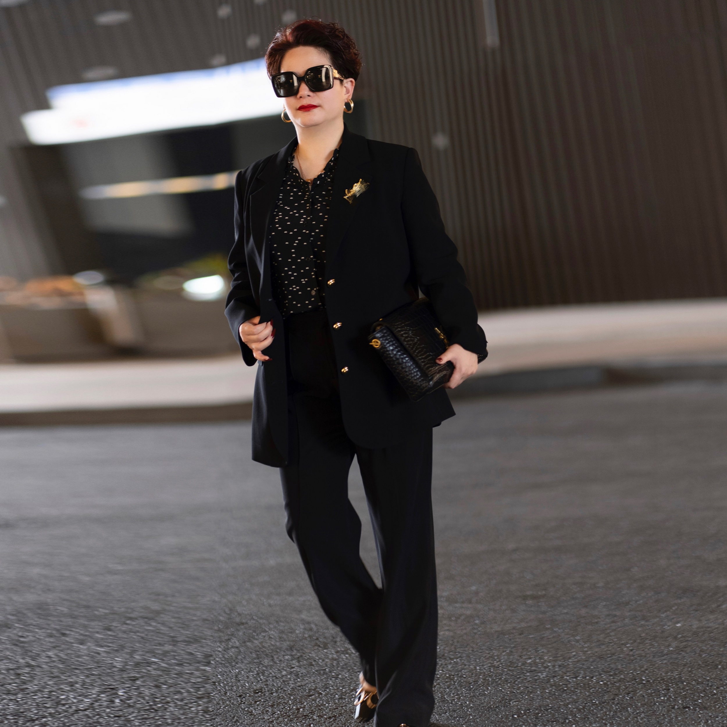 向红同学2025新款利落简洁干练职场OL经典黑色西装外套女WT013