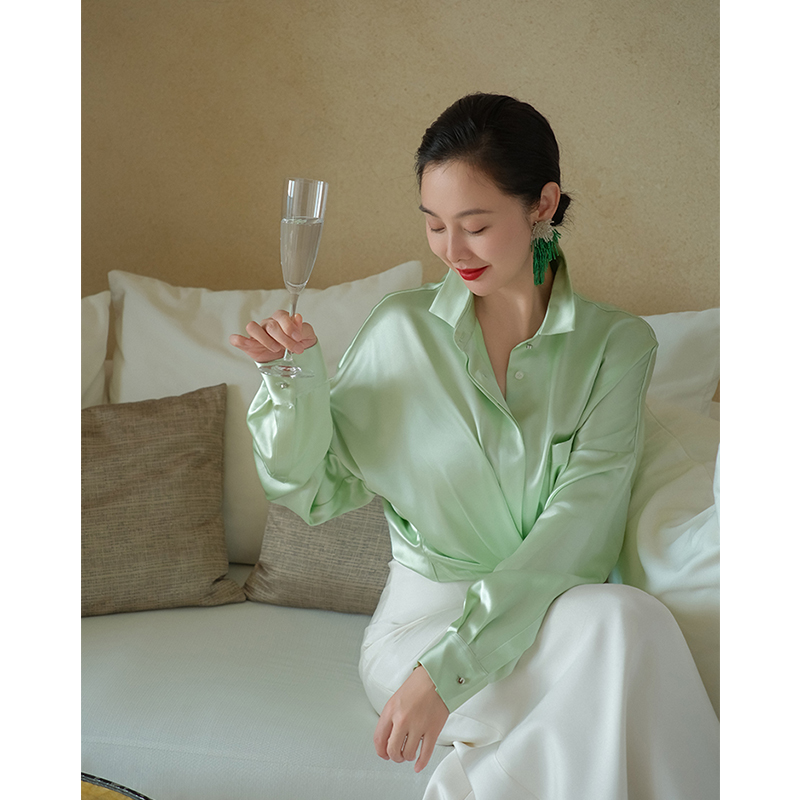 TRACYCHU欧若风薄荷曼波春辰亮绿40姆米真丝设计休闲秋冬奢华衬衫