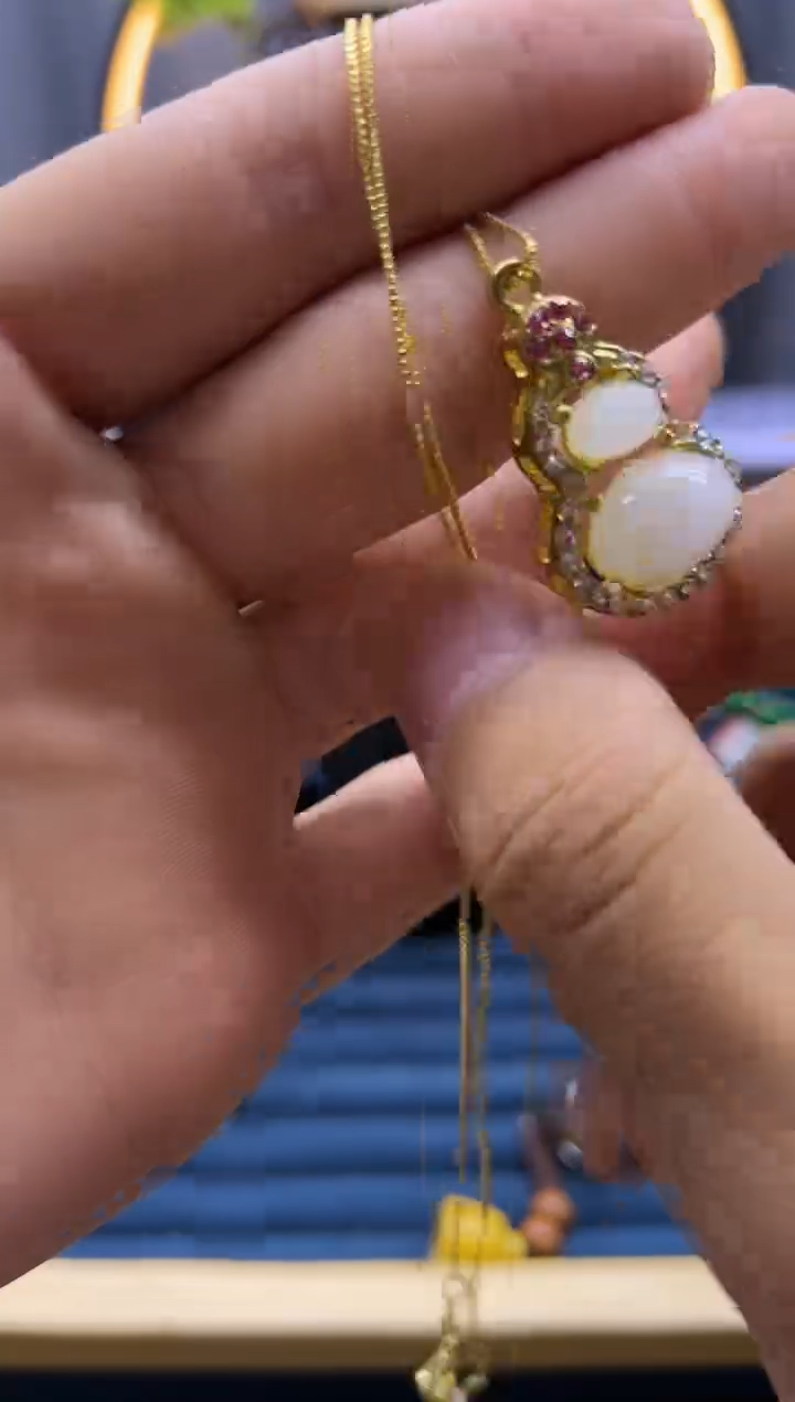 【闪购商品】和田玉颈饰14K金镶嵌D102