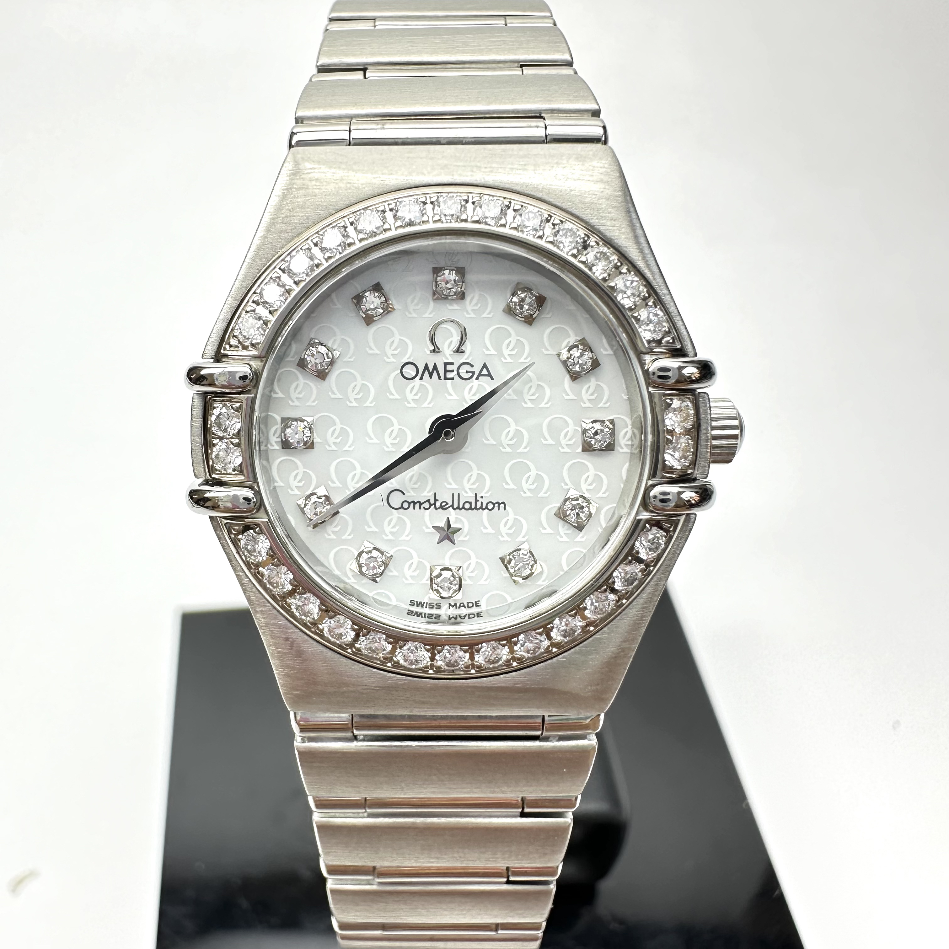 99新 Omega/欧米茄 欧米茄/星座/女表/石英/22.5mm/3222