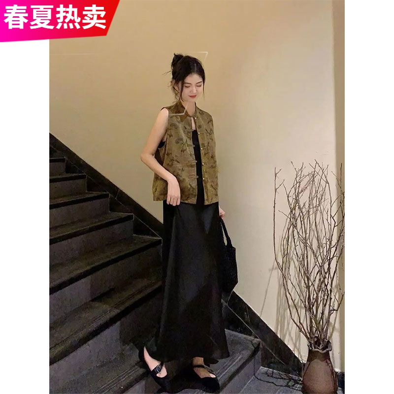 新中式国风女装2024新款黑色连衣裙子气质高级感套装夏显瘦高腰呀