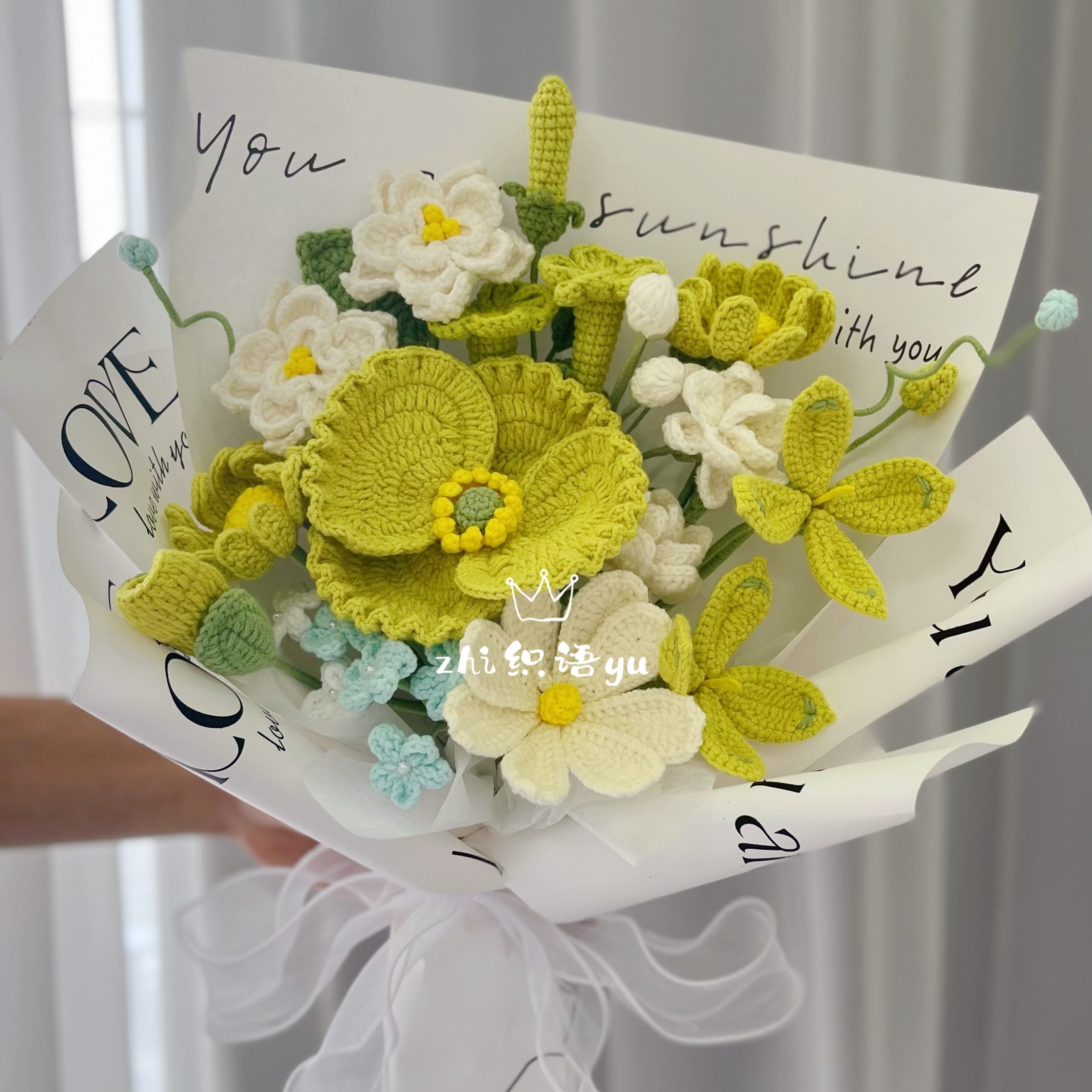 纯手工毛线钩织成品花束，免费包装，直播间一对一在线搭花链接