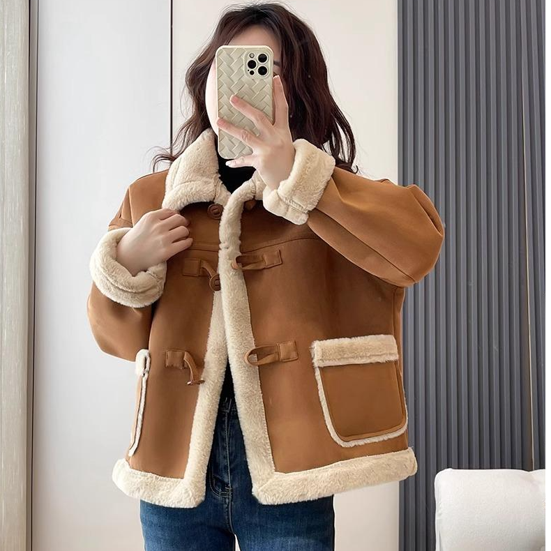 2025年冬季新韩版宽松短款欧货小个子皮毛一体保暖加厚外套女上衣