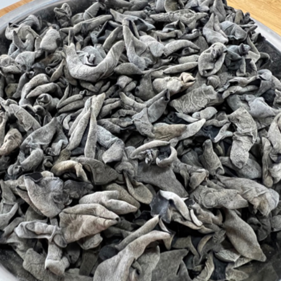 东北秋木耳自然晒干