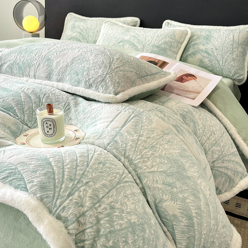 秋冬床盖新款加厚牛奶绒毛绒四件套床上用品被套加绒双面绒被罩