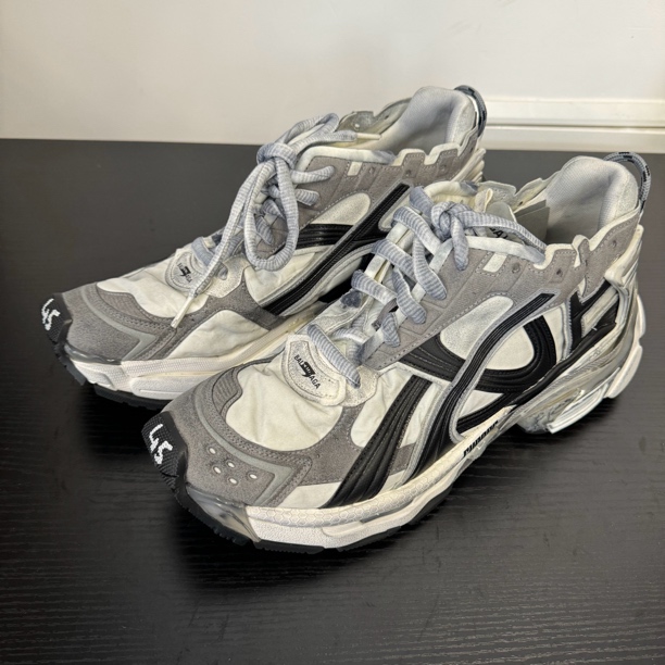 全新未使用 Balenciaga/巴黎世家 Runner 做旧低帮运动鞋灰黑色