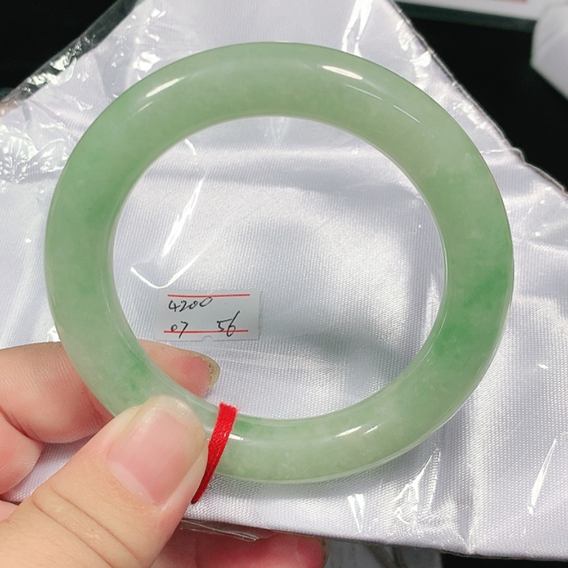 【闪购商品】翡翠手镯未镶嵌?***?