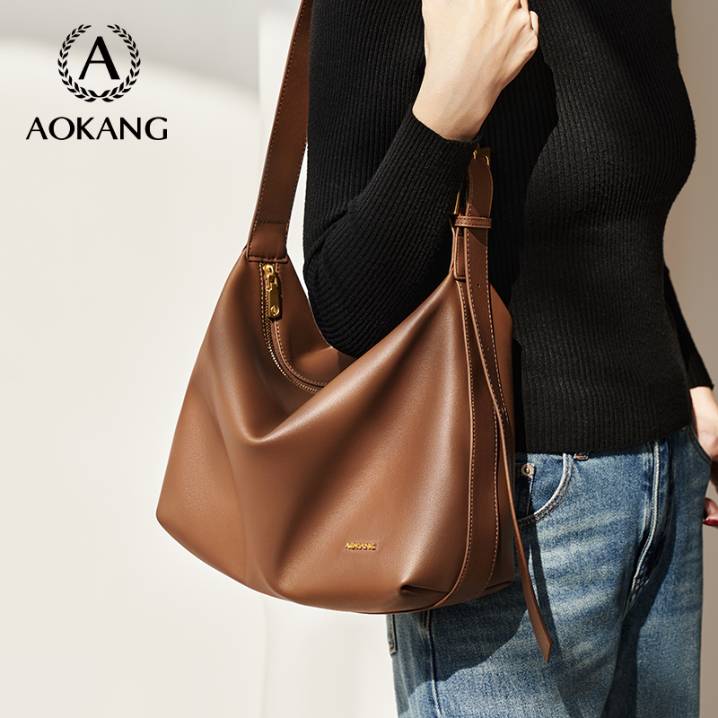 奥康202简约大容量ins时尚休闲秋冬真皮百搭小众女士包包单肩包