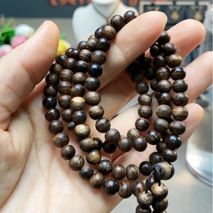 【闪购商品】沉香手串芽庄白棋0.6×108