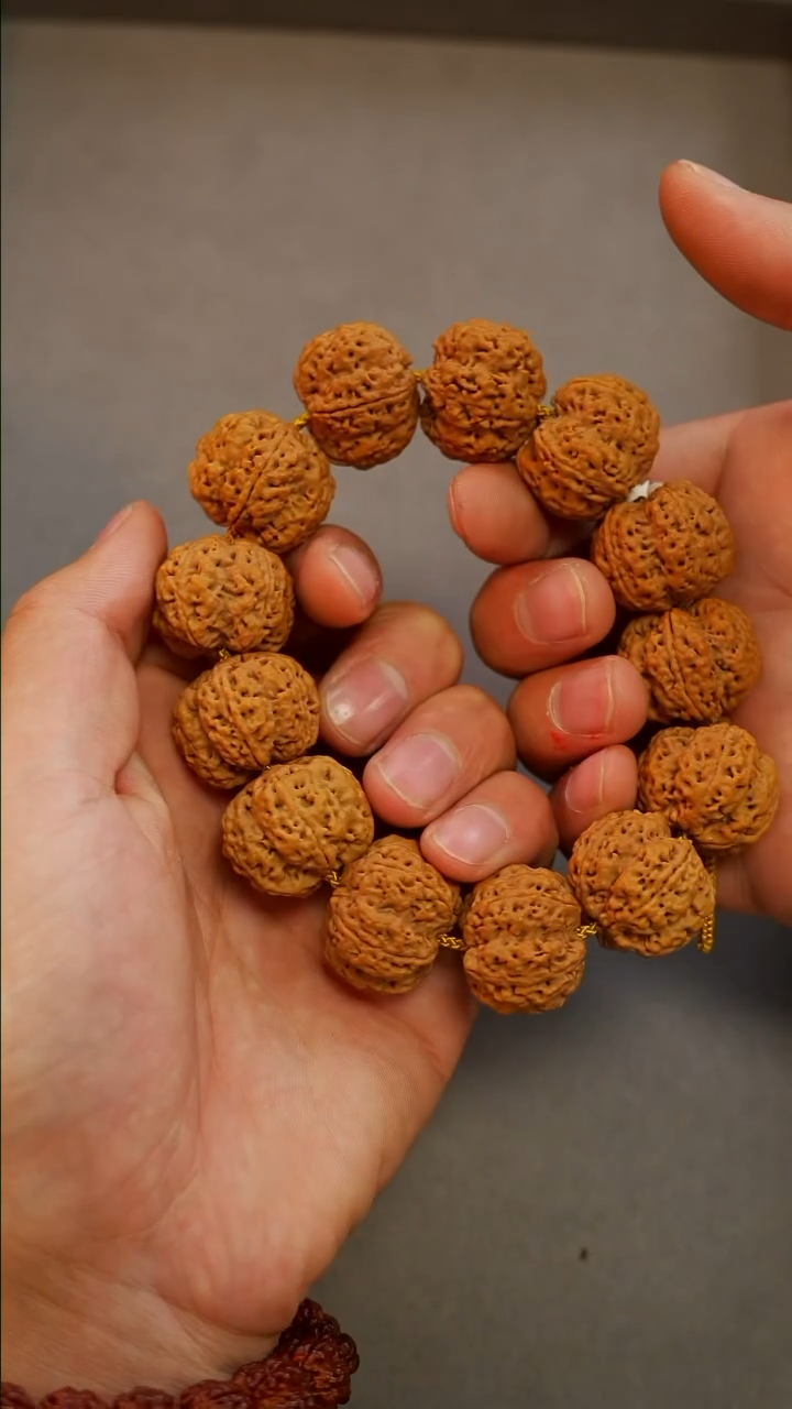 【闪购商品】金刚菩提手串24  25
